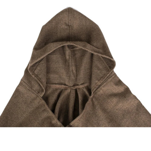 Gros plan sur la doublure de la capuche, maille marron chiné